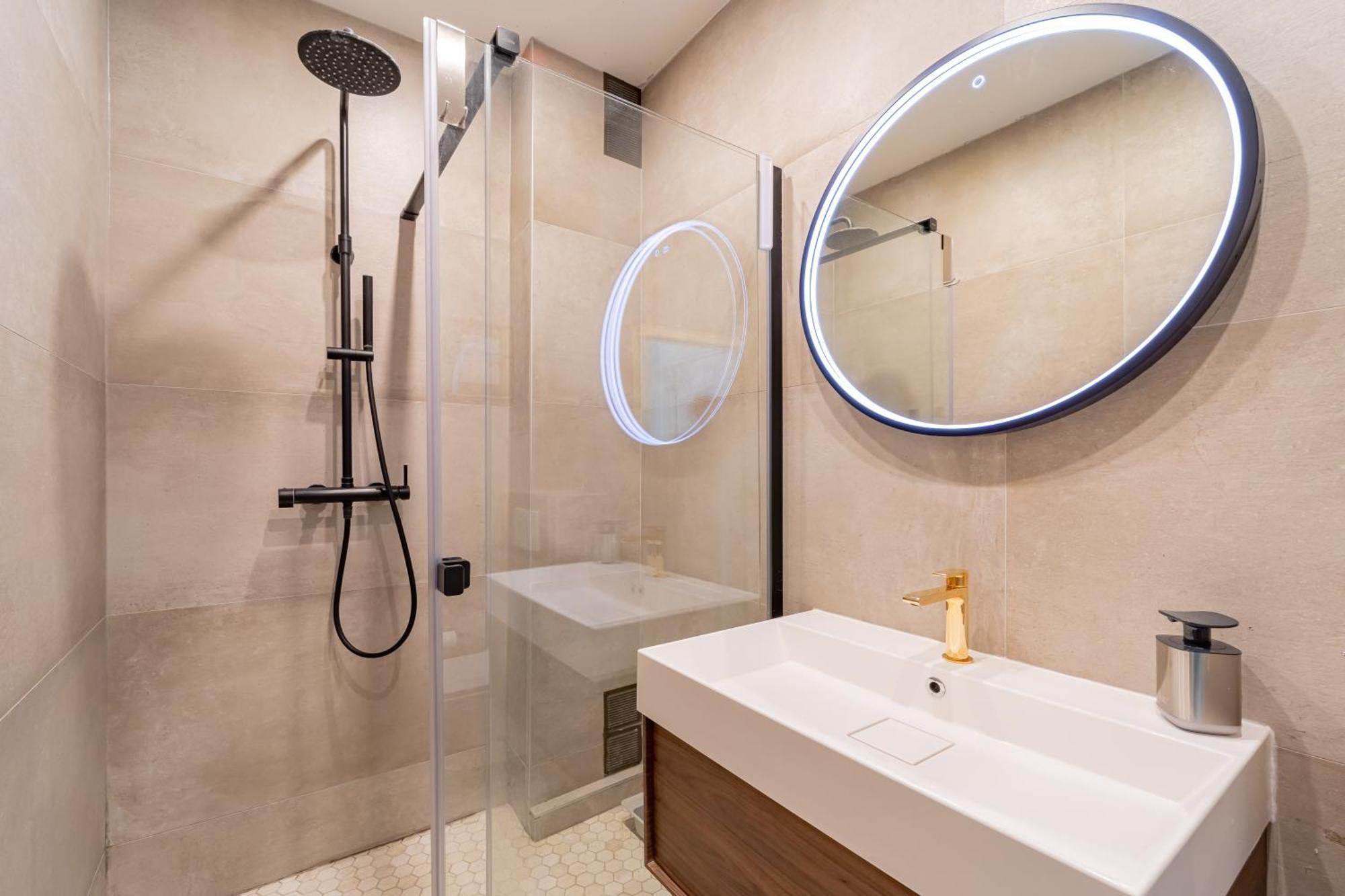 Nice Stay In City Center With Parking Boulogne-Billancourt Exterior photo